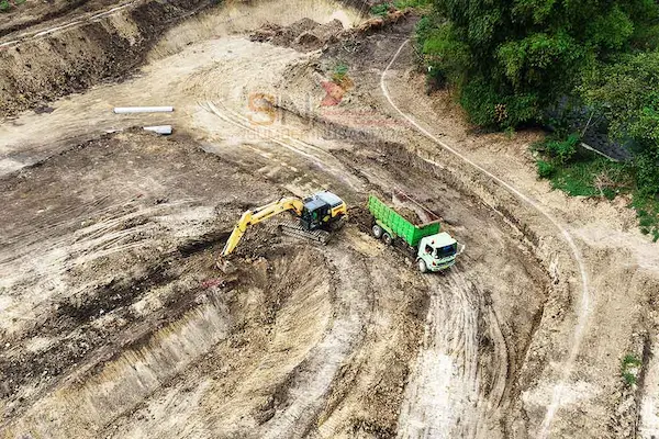 Rental Alat Berat Proyek Perumahan Citraland GKB