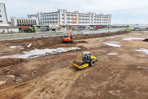 Rental Alat Berat Proyek Kawasan Industri Kendal (KIK)